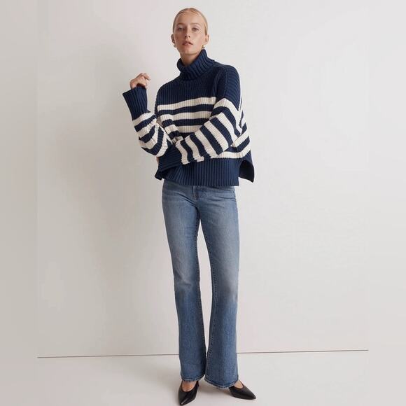 Madewell Sweaters - Madewell Wide Rib Turtleneck Sweater Navy and White Striped Women’s size XXS